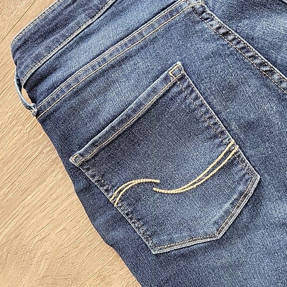 Levis skinny jeans 27, size 27, modern skinny signature Levi jeans, stretch Jean - Picture 3 of 7